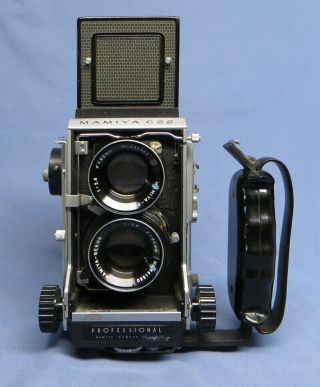 Vintage Mamiya C22 Professional Tlr Camera W/80mm F/2.  8 Lens Exc