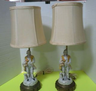 Vtg Set Of 2 Victorian Gentleman Porcelain Lamp W/dog At Feet Brass Base 19.  5 "