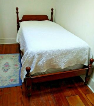 Vintage Henkel Harris Cherry Twin Bed Frame Classic Cannonball Posts 1960s