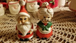 Vintage Lefton 4798 Santa And Mrs Claus Christmas Salt And Pepper Shakers