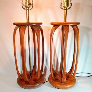 Vtg Pair Mid - Century Modern Vh Woolums Teak Brass Table Lamps Modeline