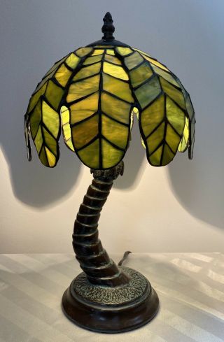 Vintage Collectible Tiffany Style Green Stained Glass Palm Tree Lamp Heavy Base