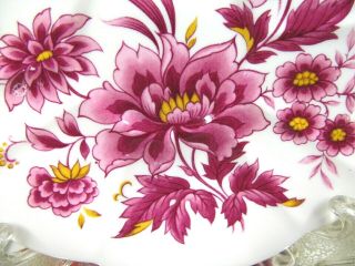 ROYAL ALBERT tea cup and saucer pink mauve floral pattern teacup England 1950s 3