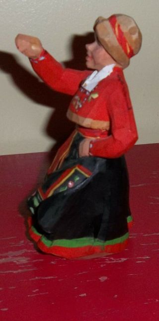 HENNING HAND CARVED WOOD WOMAN FIGURINE MADE IN NORWAY/FOLK ART 2