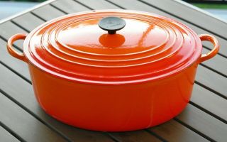 Vintage Huge 9.  5 Qt Le Creuset Flame Orange Oval Enamel Cast Iron Dutch Oven