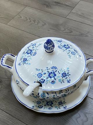 Vintage Large Blue & White Soup Tureen With Under Plate And Ladle Unmarked Japan