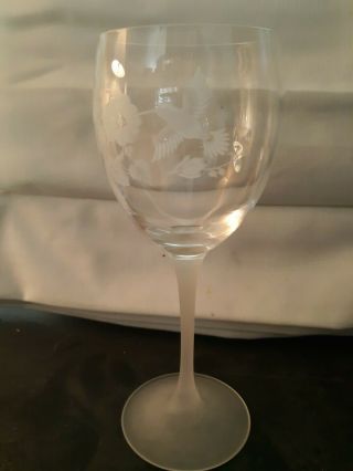Vintage Avon Hummingbird Lead Crystal Wine Glass Frosted Stem