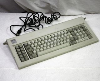 Vintage IBM Model F XT 83 Key Clicky Keyboard for PC XT 5160 Personal Computer 2