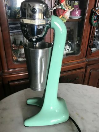 Vintage Hamilton Beach Milkshake/malt Machine Mixer 33 Jadeite