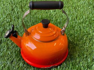 LE CREUSET Whistling Tea Kettle 1.  7 Quart Flame Orange Enameled Teapot Stovetop 2