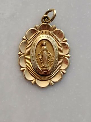 14 Karat Gold Miraculous Mary Religious Vintage Pendant Mpn R41320