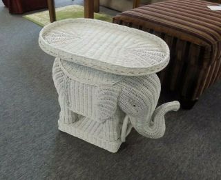 Wicker Elephant Vintage Large Accent Table With Removable Tray (ct)
