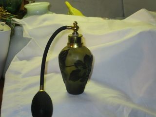 French Cameo Blown Glass Perfume Atomizer - Black & Green 2