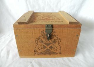 Vintage Haig & Haig Pinch 12 Year Old Scotch Whisky Wooden Crate Box
