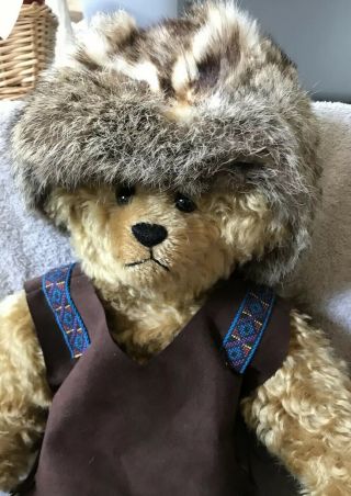 Ooak Vintage Hand Made Mohair Bear”beary Crockett” Coon Hat - Loc Line Armature