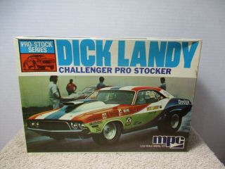 Mpc 1/25 Scale Vintage Model Kit Dick Landy Challenger Pro Stocker