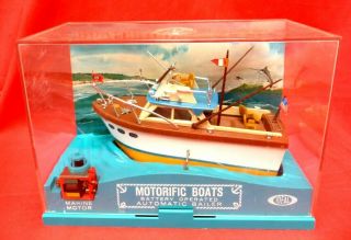 Vintage 1967 Ideal Boaterific Motorific Barracuda Sport Fisherman 4360 - 4