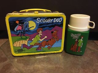Vintage 1973 Scooby Doo Lunch Box & Thermos Graphics