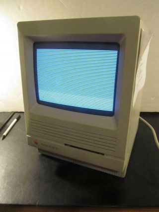 Apple Macintosh Se/30 M5119 Vintage Computer 1991 Classic Powers On As - Is
