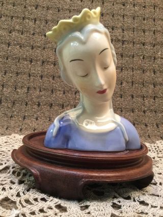 Goldscheider Everlast Madonna P.  Funo Marked Blue Porcelain Figurine Statue Art