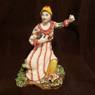 Vtg Antique French Porcelain Figurine Lady