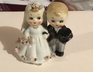 Vintage Wedding Cake Topper Lefton Bride And Groom Wedding Bell 8947