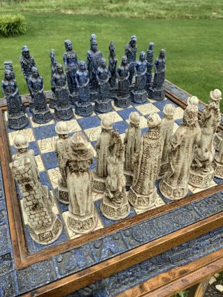 Vintage Mayan Vs Conquistador Wood & Malachite Stone Aztec Calendar Chess Set 2