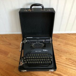 Vintage 1940 ' s Smith Corona Silent Typewriter Black Matte Finish Wkg 2
