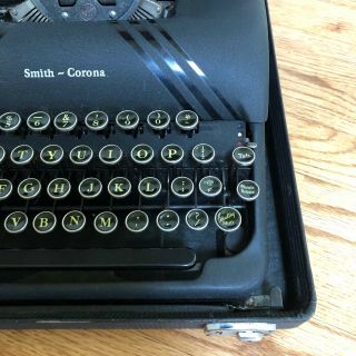 Vintage 1940 ' s Smith Corona Silent Typewriter Black Matte Finish Wkg 3