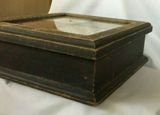 Old Primative Wooden Hinged 4 - Compartment Box w/ Dried Flower Filled Glass Top 3