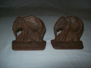 Vintage Acw Co.  Cast Iron Elephant Bookends