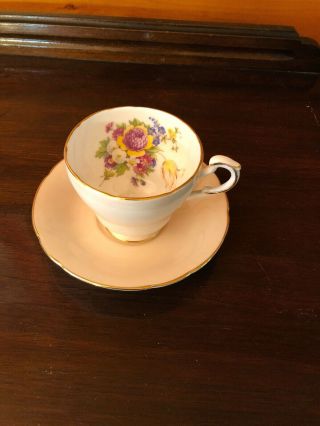 Vintage Paragon Bone China Teacup/saucer Creamy Pink/gold Trim Floral Bouquet In