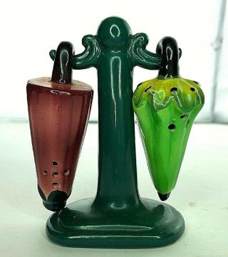 Vintage Umbrellas With Stand Ceramic Salt And Pepper Shakers Set Made In Japan