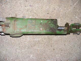 Vintage John Deere Jd Tractor Plow Disk Implement Hydraulic Lift Cylinder