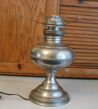 Antique Rayo Nickle Plate Kerosene Lamp Converted To Electric With Shade Holder
