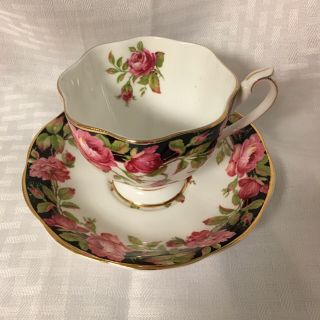 Queen Anne Black Magic Tea Cup & Saucer Fine Bone China England Vintage