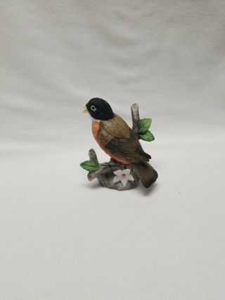 Vintage Lefton China Hand Painted Robin Bird Figurine On Branch With Flower