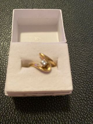 Jewelry 14 Kt Yellow Gold Diamond Solitaire Ring Vintage.  Size 6.  5