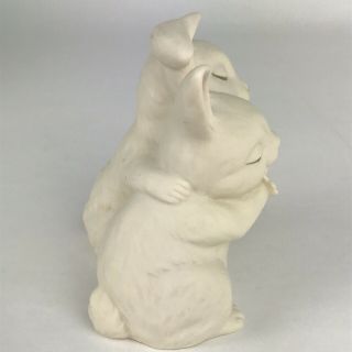 Porcelain Figurine Homco 1990 “He Loves Me” Easter Bunnies Hugging Rabbits Vtg 3