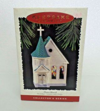 Hallmark Keepsake Ornament Nostalgic Houses Shops Series Town Church 12th 1995