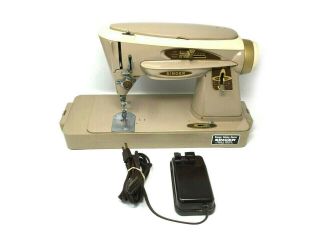 Vintage Singer Slant - O - Matic Sewing Machine Model 503a With Case