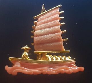 Vtg Signed Hattie Carnegie Faux Coral Lucite Chinese Junk Boat Brooch