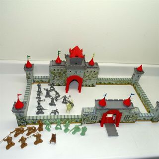 Vintage Marx Tin Litho Robin Hood Castle Playset With Figures,  Little John Friar