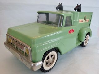 Vintage 1960’s Green Pressed Steel Tonka Horse Farms Truck With Horses 13.  25 In.