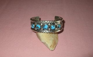 Vintage Early American India Navajo Sterling Silver Turquoise Cuff Bracelet