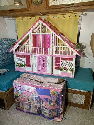 Vintage 1985 Mattel Barbie Dream House With Paperwork Complete House.