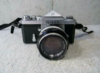 Vintage Nikon F Eye Level 35mm Camera 6424593 Nikkor - S 1:1.  4 F=5.  8cm