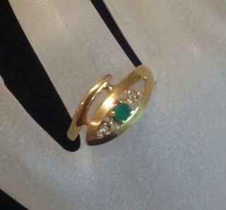Vintage 18 K Solid Gold Small Snake Ring Accents Emerald & Diamond Size 7 1/4