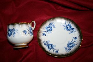 RARE Elizabethan Blue Roses heavy gold fine bone China Cup & Saucer England 2
