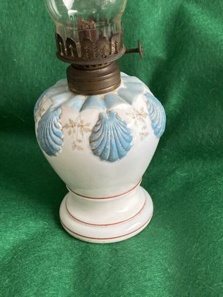 Antique P&A HORNET HAND PAINT MILK GLASS/Shells Oil Lamp 10”AWESOME RARE LOOK 2